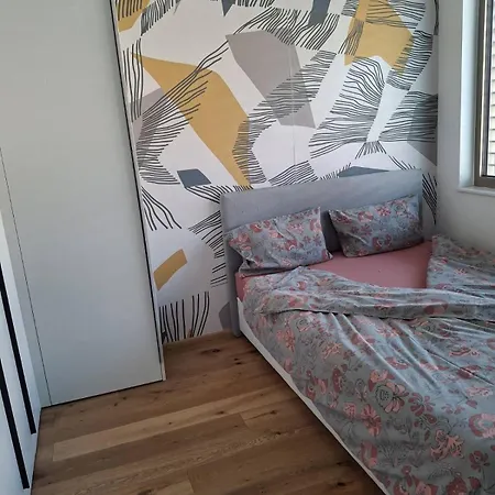 3 شقة Maria Lanzendorf